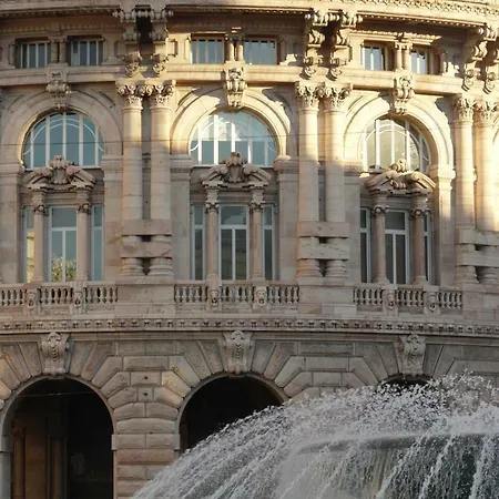 Dietro Il Teatro Modena Apartment Genoa