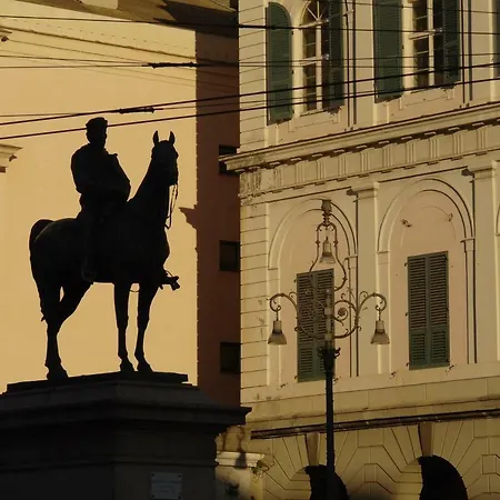 Dietro Il Teatro Modena Apartment Genoa